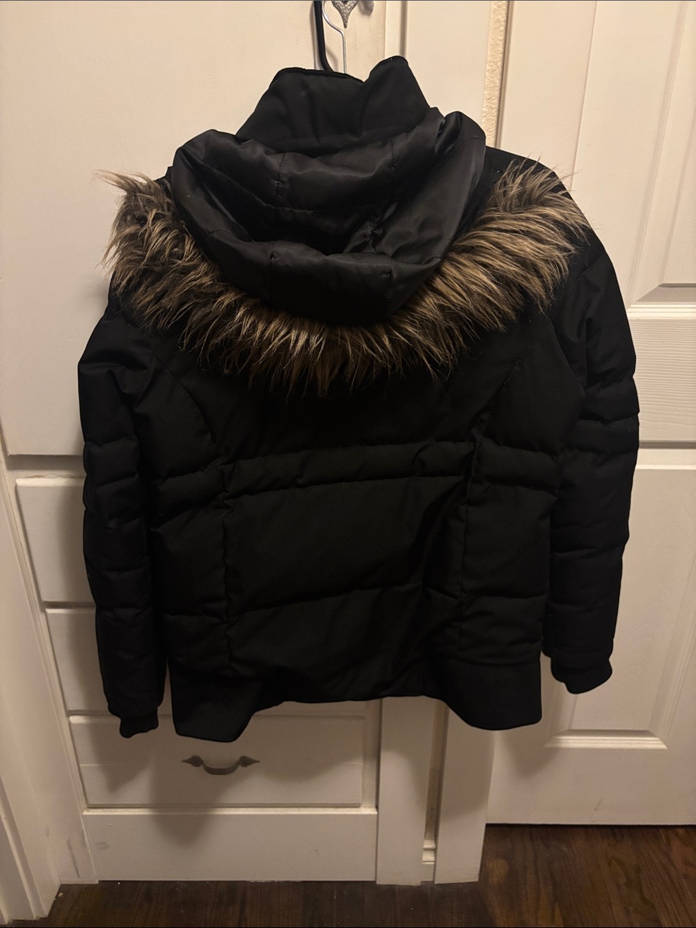 The North Face Black Quilted Hooded Down Parka - Picture 2 of 15